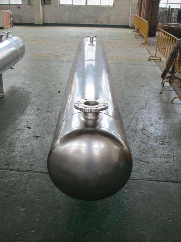 列管式冷凝換熱器采用氮氣試漏的注意事項: 列管式冷凝換熱器采用氮氣試漏的注意事項: